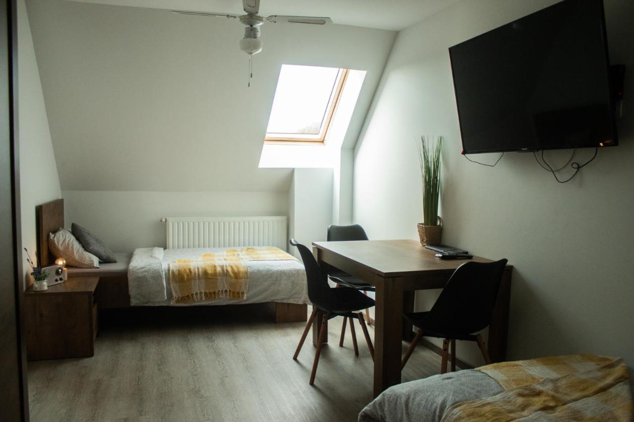 Turisticna Kmetija Sirk Motel Zgornja Velka Bagian luar foto